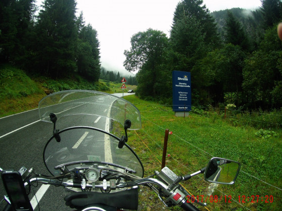 Trudenfahrt Rheinland - Silvretta-Hochalpenstraße bei der Mautstation Partenen erreicht